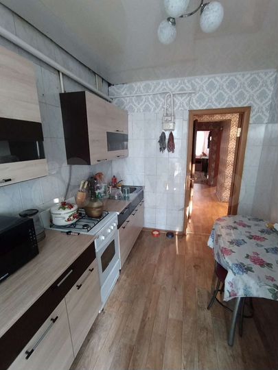 3-к. квартира, 64 м², 2/2 эт.
