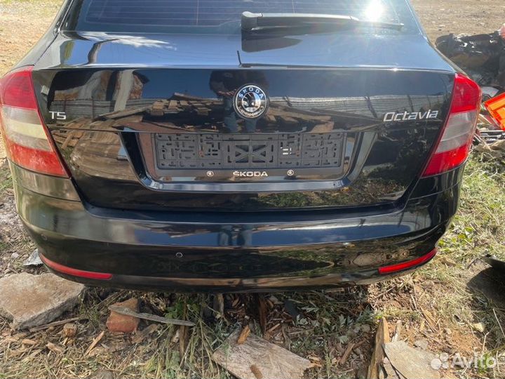 Крышка багажника Skoda Octavia A5 2013