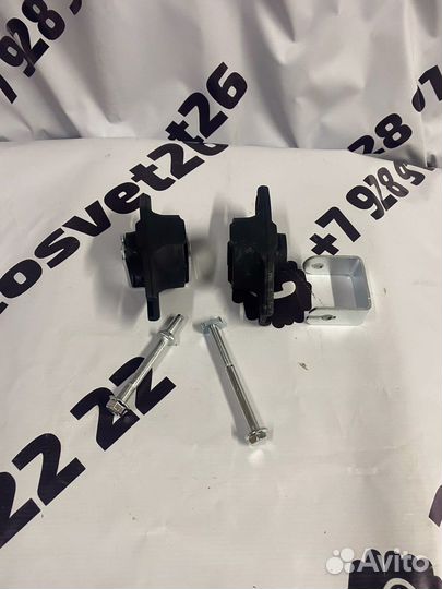 LADA Priora Подушка двигателя левая и правая