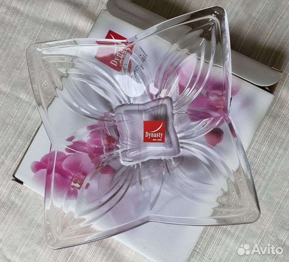 Ваза стеклянная для фруктов и конфет