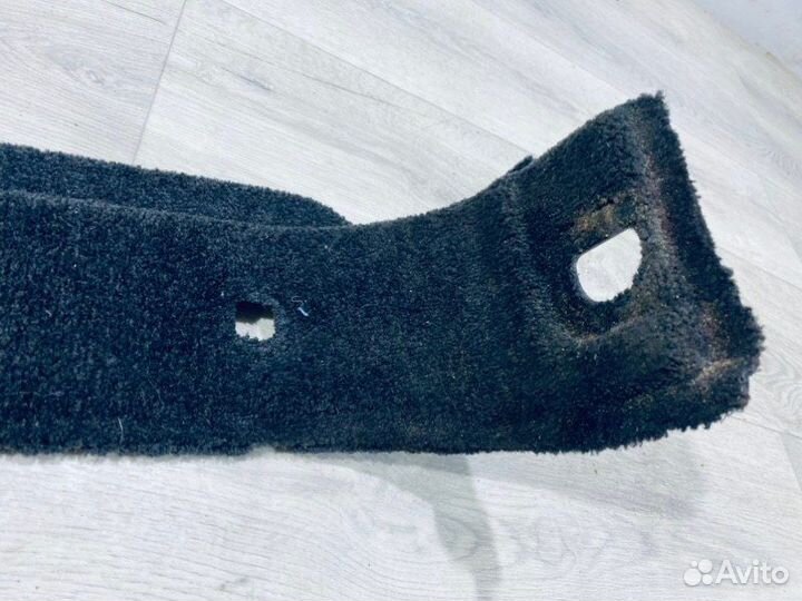 Обшивка багажника задняя левая Land Rover Range