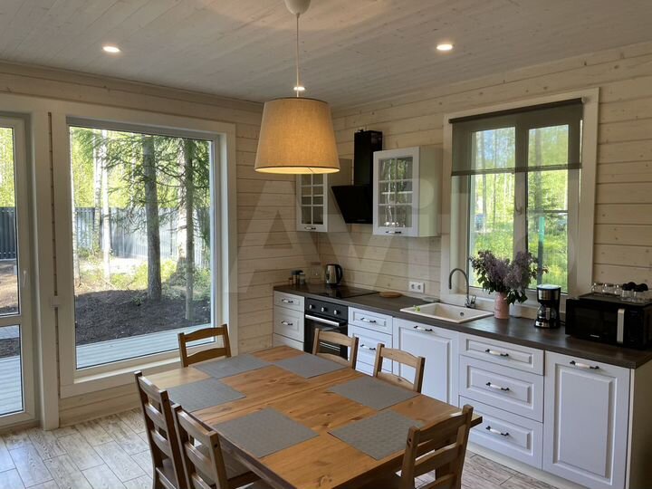 Коттедж 150 м² на участке 10 сот.