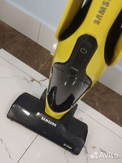 Ручной вертикальный пылесос samsung ss60k6030