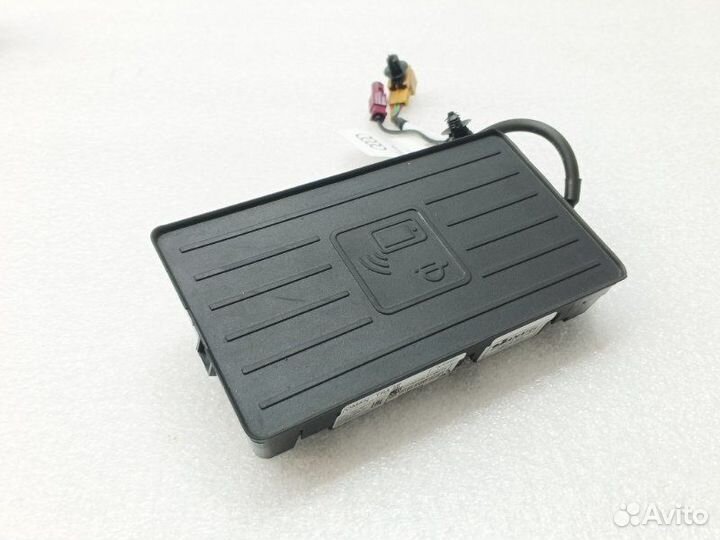 Беспроводная зарядка Audi A6 C7 1.8 CYG 2018