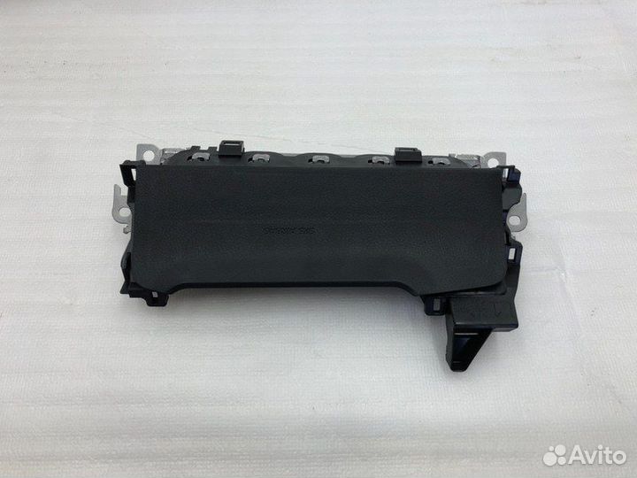 Коленная подушка безопасности передняя левая