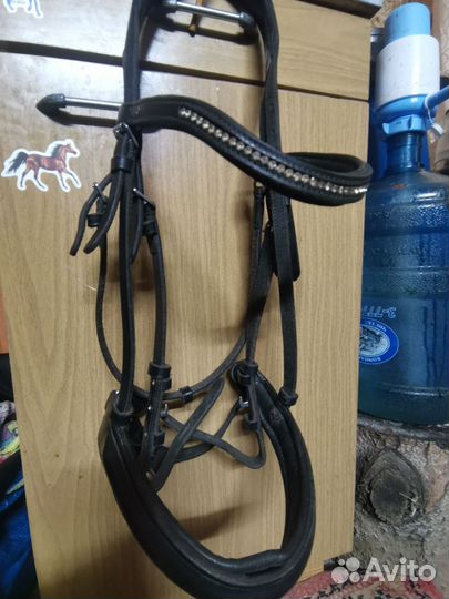 Уздечка для лошади