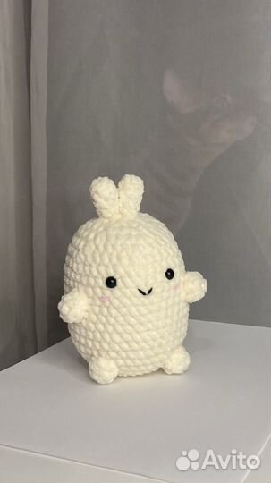 Вязанный зайка. Плюшевые игрушки. Амигуруми зайка