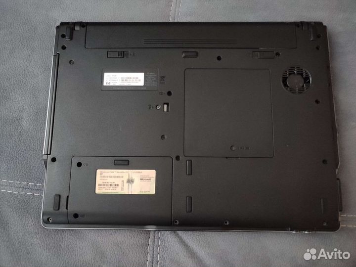 Ноутбук HP530 (вероятно не рабочий)