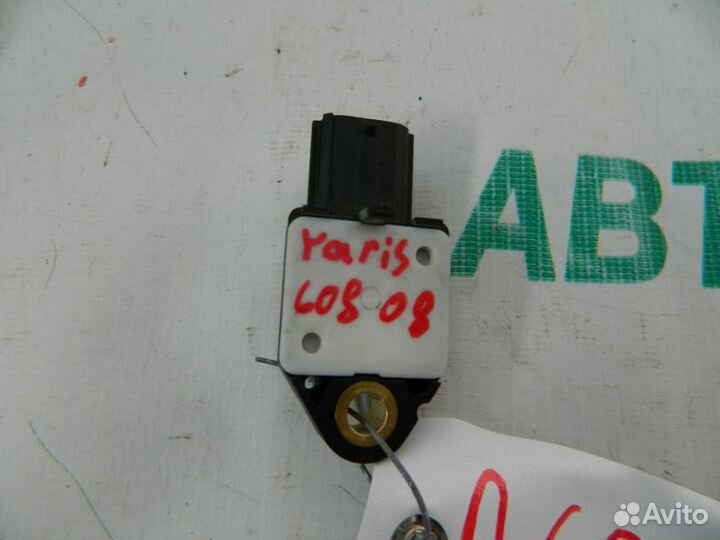 Датчик AIR BAG для Toyota Yaris 2 2005-2011г