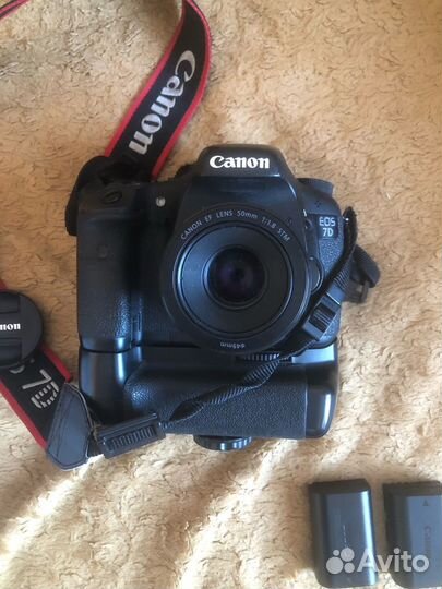 Фотоаппарат Canon EOS 7D