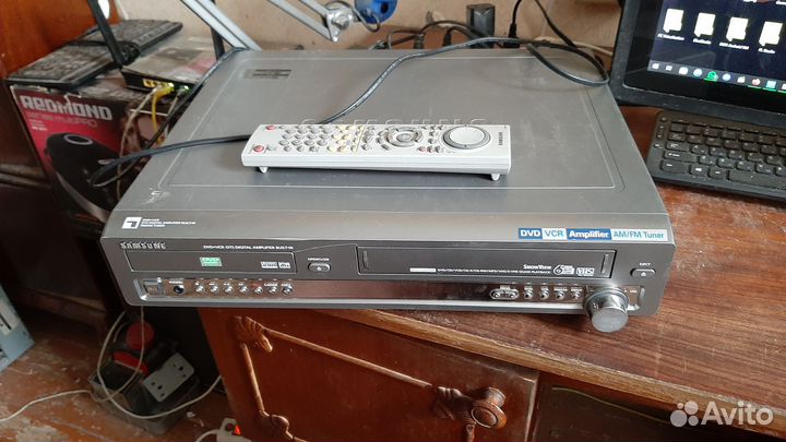 Dvd плеер + VHS(VCR) + Радио Samsung DVD-CM350A