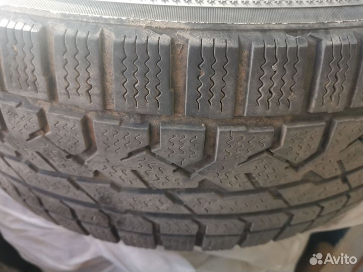 Kumho I'Zen RV Asymmetric 235/55 R18 100H