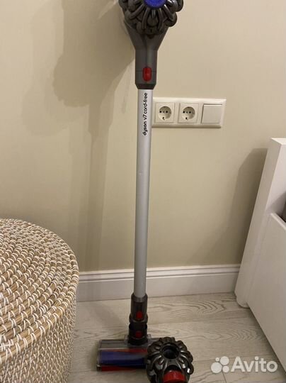 Пылесос dyson v7