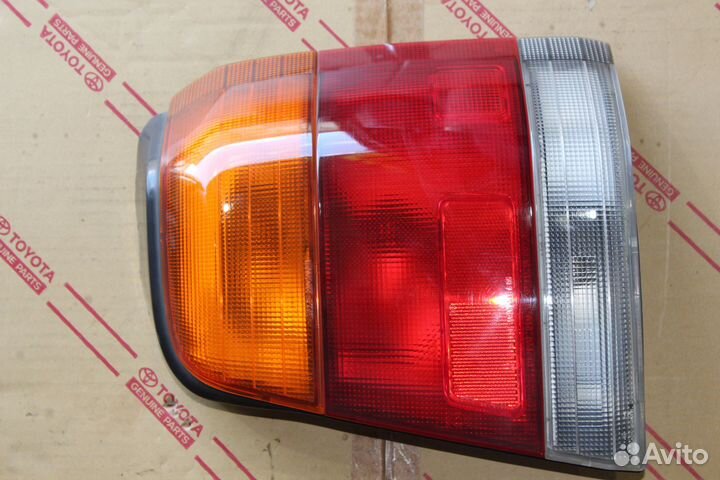 Фонари задние Subaru Forester SF