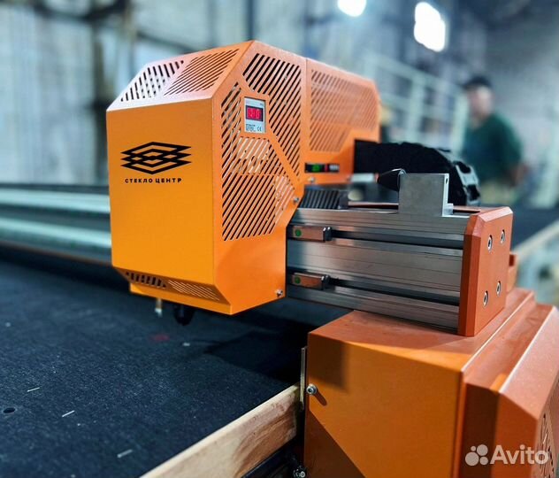 Резка стекла и зеркал