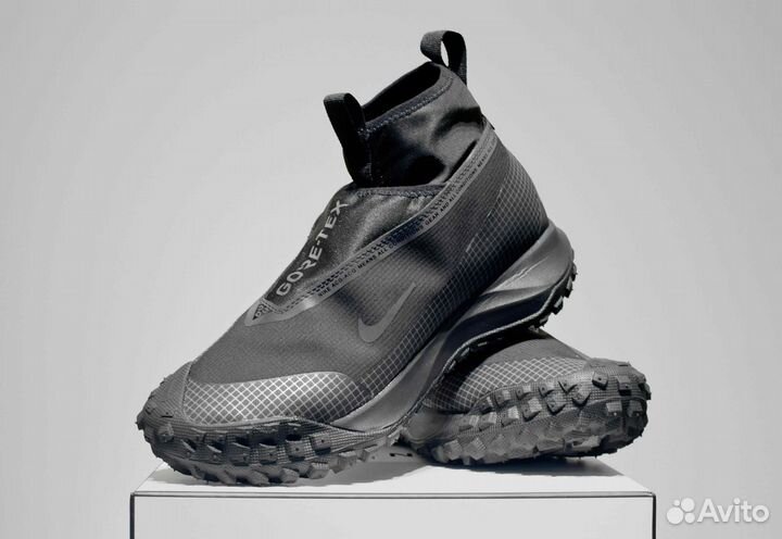 Nike ACG Mountain Fly (41/42, Черные, Примерка)