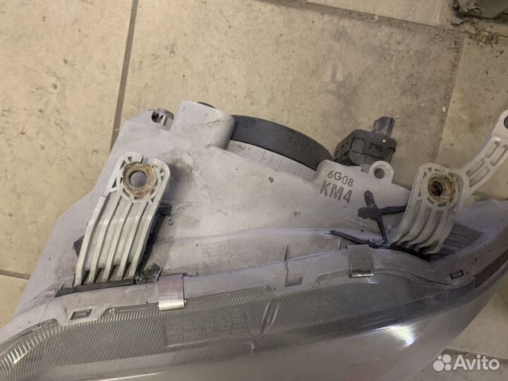 Фара левая aveo T200