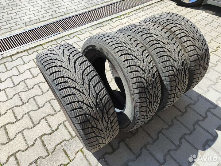 Kumho WinterCraft SUV Ice WS51 235/65 R17 108T