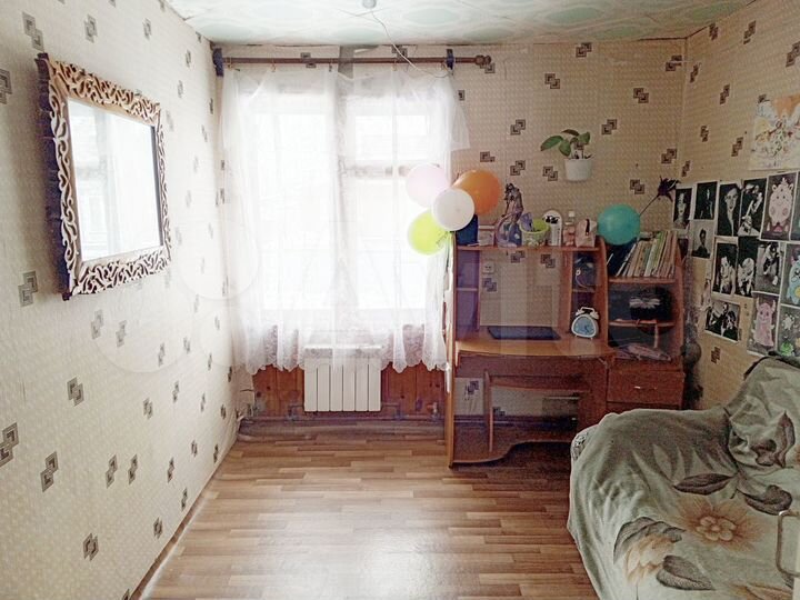 3-к. квартира, 60 м², 1/1 эт.