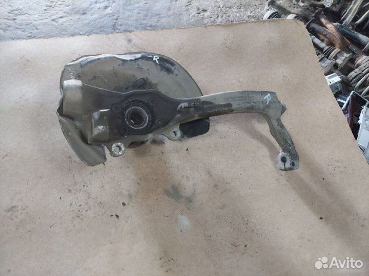 Кулак поворотный передний правый Audi A6 C6