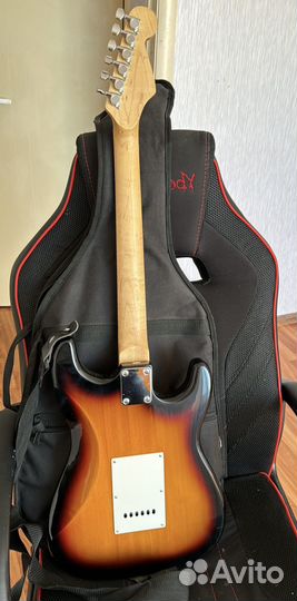 Электрогитара