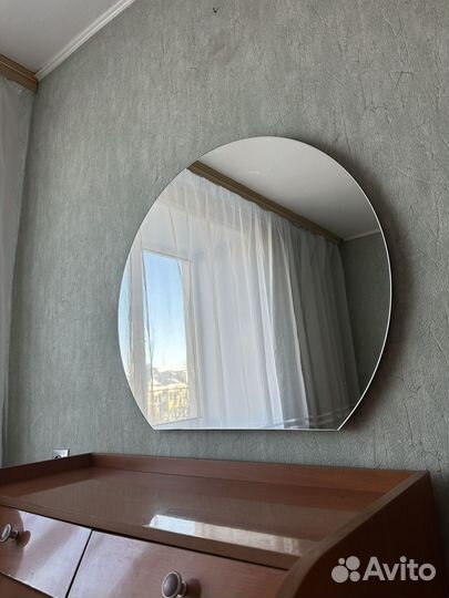 Зеркало настенное