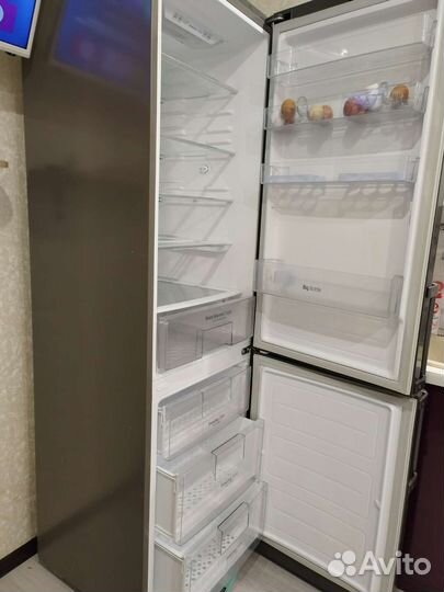 Холодильник бу lg
