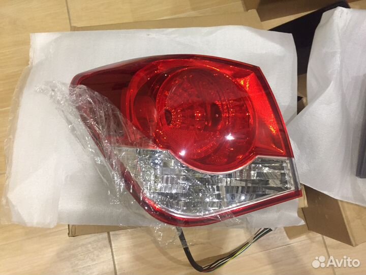 Задние фонари Chevrolet Cruze 4D