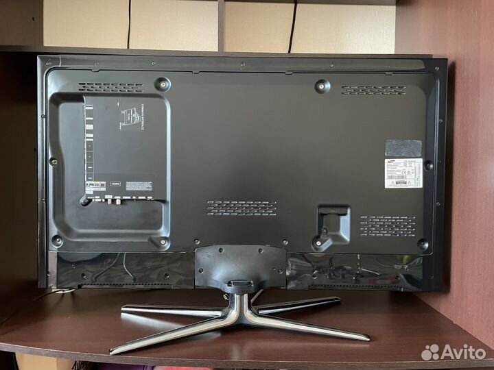 Телевизор samsung и саундбар