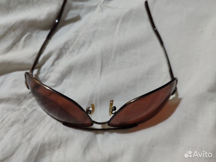 Солнцезащитные очки