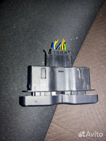 Кнопка обогрева сидений лада Веста