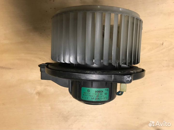 Мотор печки Toyota Avensis 2 2003-2009