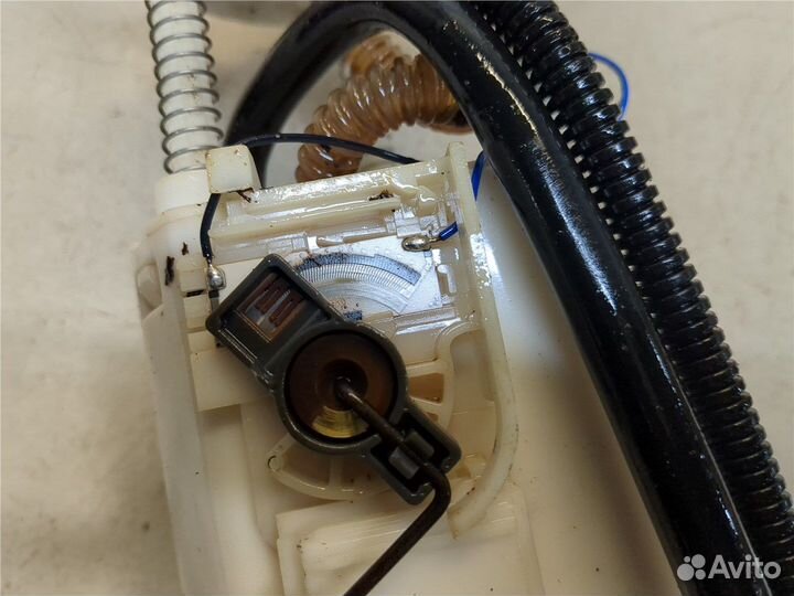 Датчик уровня топлива Mercedes ML W163, 2004