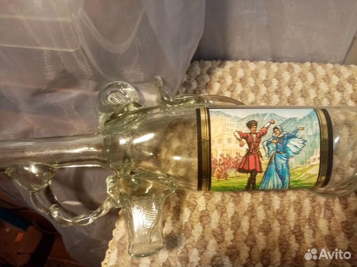 Бутылка сабля фужеры под вино