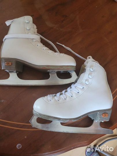 Коньки профессиональные детские для фигурного