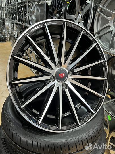 Диски литые R17 4*100 Vossen спицы