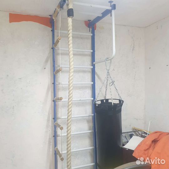 Шведская стенка