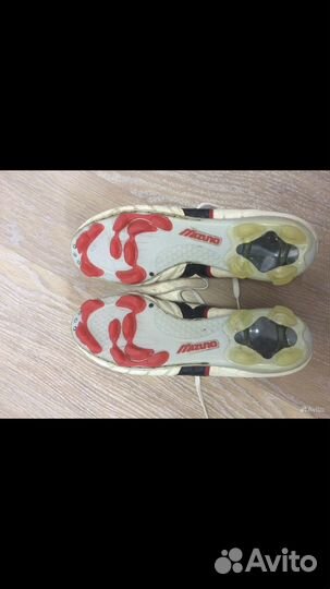 Профессиональные бутсы Nike, Mizuno, Adidas