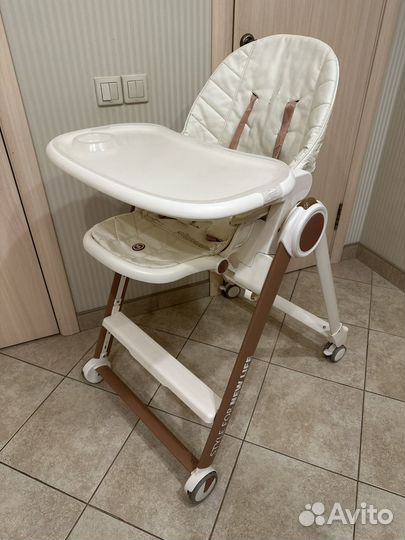 Стульчик для кормления Happy Baby