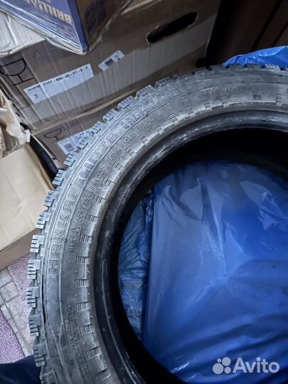Nokian Tyres Hakkapeliitta SUV 5 225/55 R18