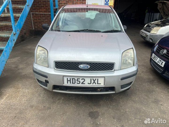 Ноускат в сборе бампер передний Ford Fusion