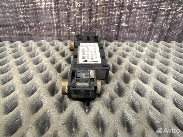 Датчик Airbag Audi A4 B6 AMB 2004