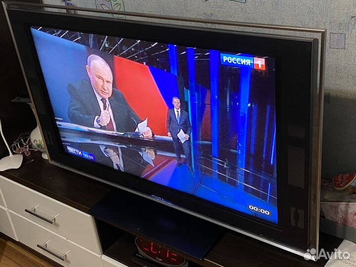 Телевизор на запчасти