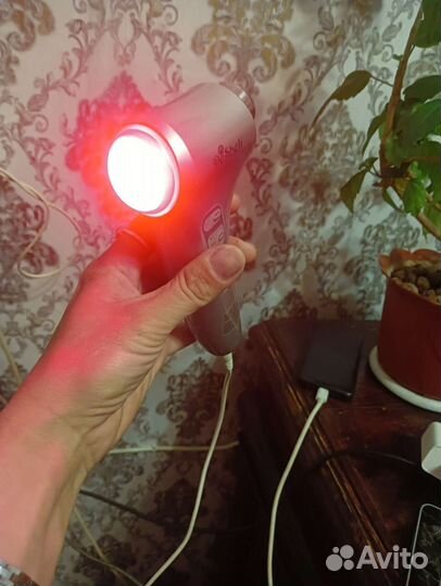 Массажер для лица