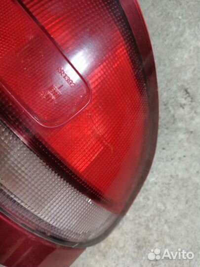 Задние фонари Mazda 626 хетчбэк