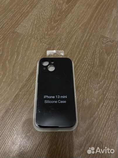 Чехлы на iPhone