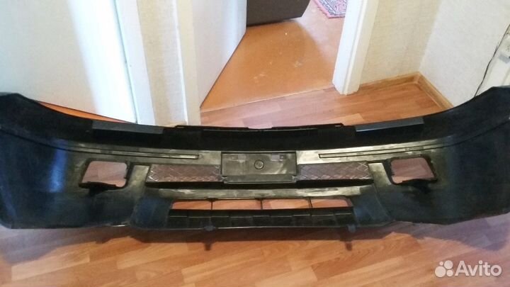 Передний бампер Ниссан экстрел новый