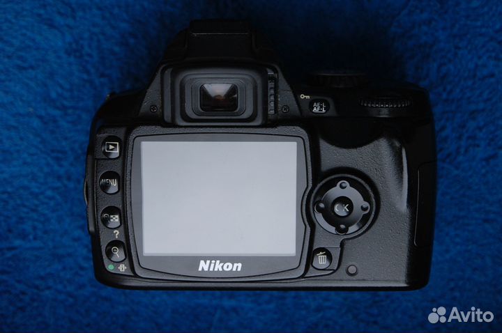 Nikon d40 body