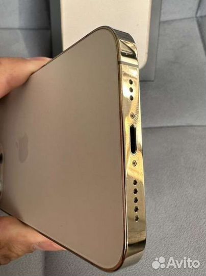 iPhone 13 pro 256 gold