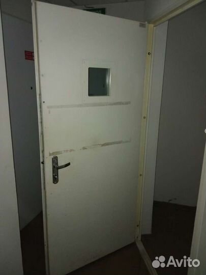 Дверь бронированная металлическая